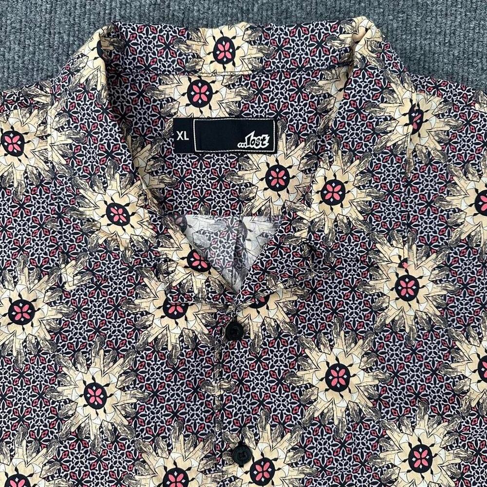 Lost Enterprise Men’s Bikini Girls Abstract Camp Collar Shirt Y2K Star Summer XL